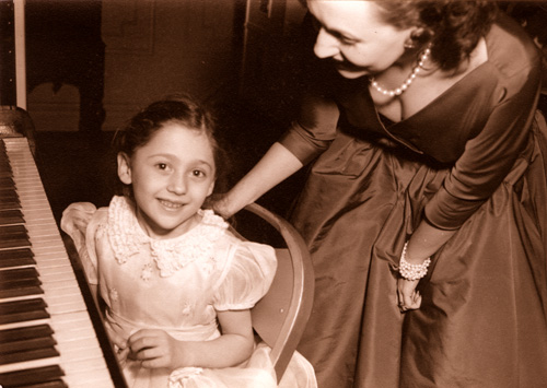 Denise Bassen is pictured herre with her mother, Georgette.